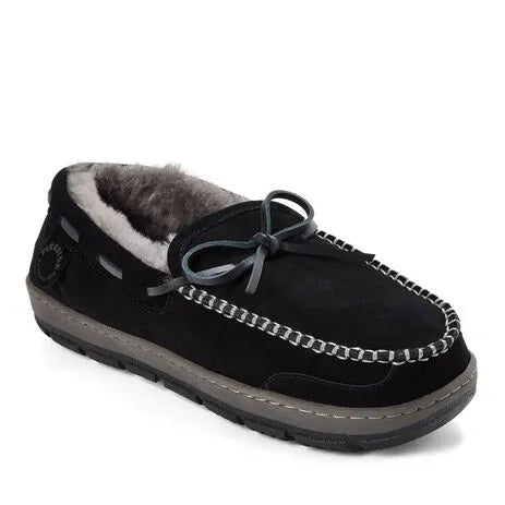 Men's Fireside by Dearfoams Forster Genuine Shearling Moc With Stitching